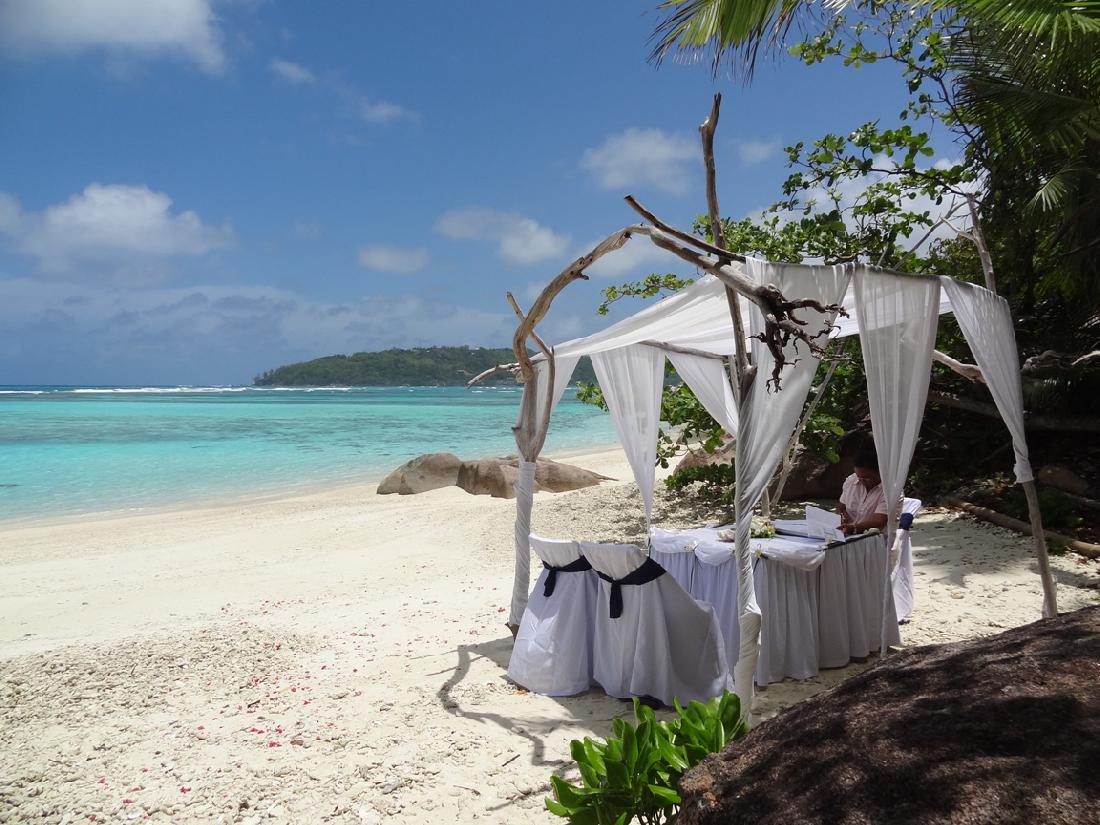 Photo Mariage aux Seychelles de Laura et Frank